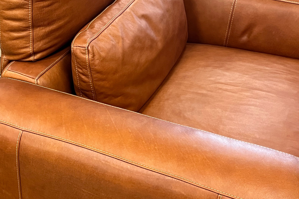 Wesley Lounge Chair